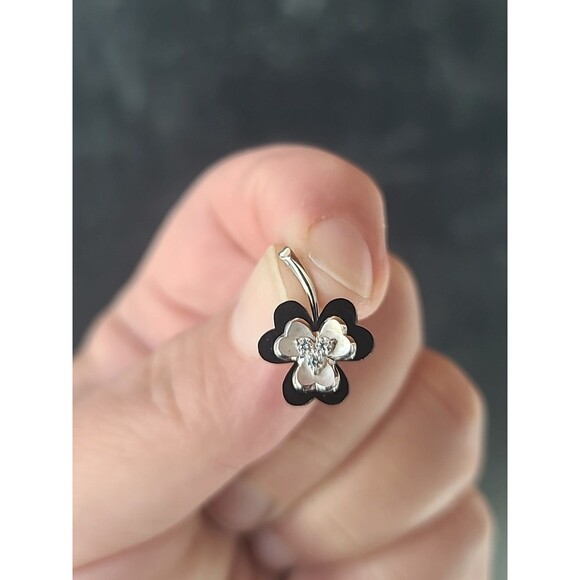 14K White Gold CZ Black Plastic Clover Pendant Vintage